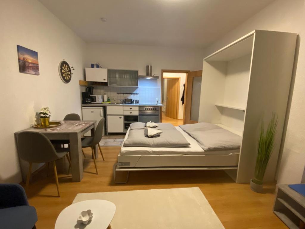 Kuestengold Ruhig, Familenfreundlich, Mit Terrasse Und Gem Garten Im Eg Apartment *