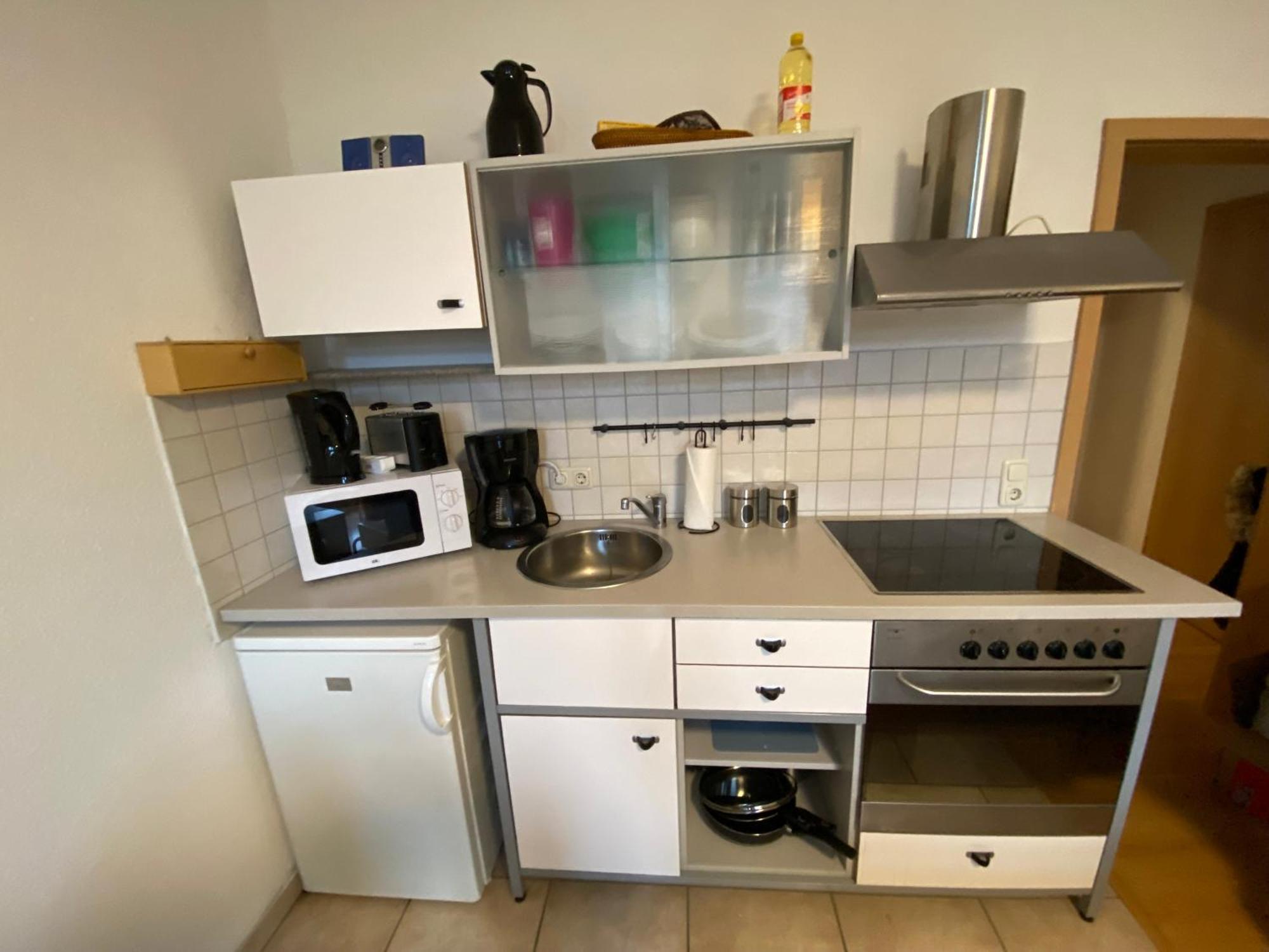 Kuestengold Ruhig, Familenfreundlich, Mit Terrasse Und Gem Garten Im Eg Apartment Rostock